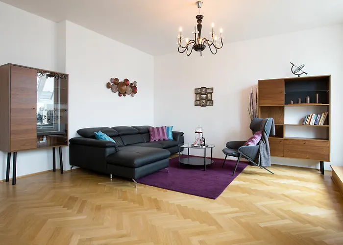 Urban Flats Center